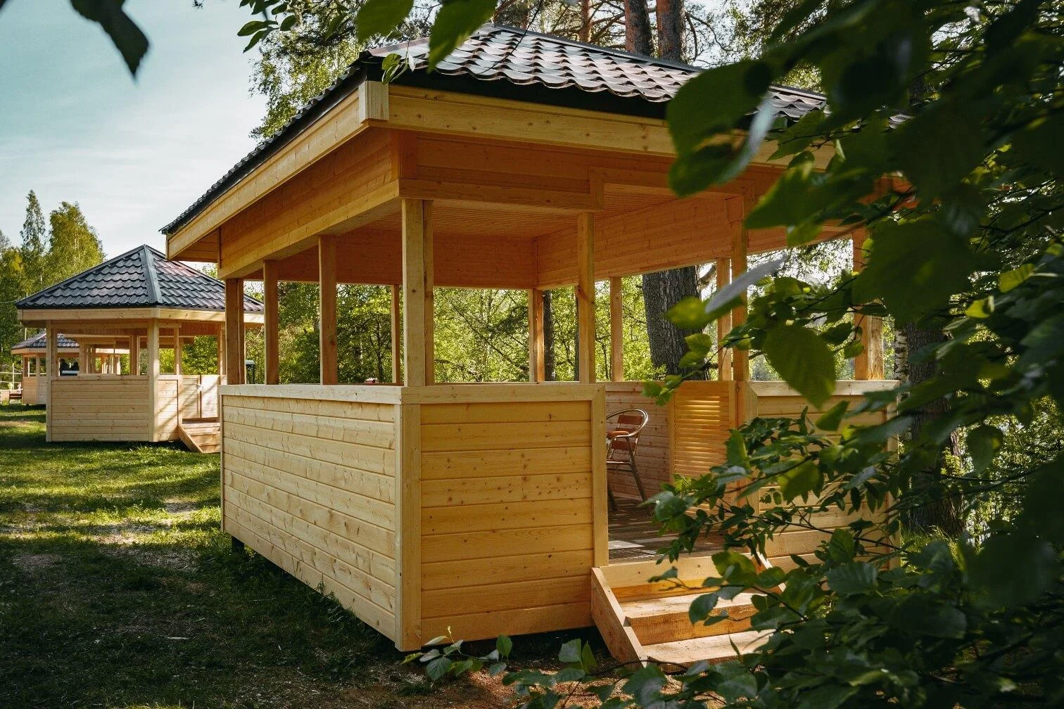 Снять беседку на Пасторском озере на 10 человек