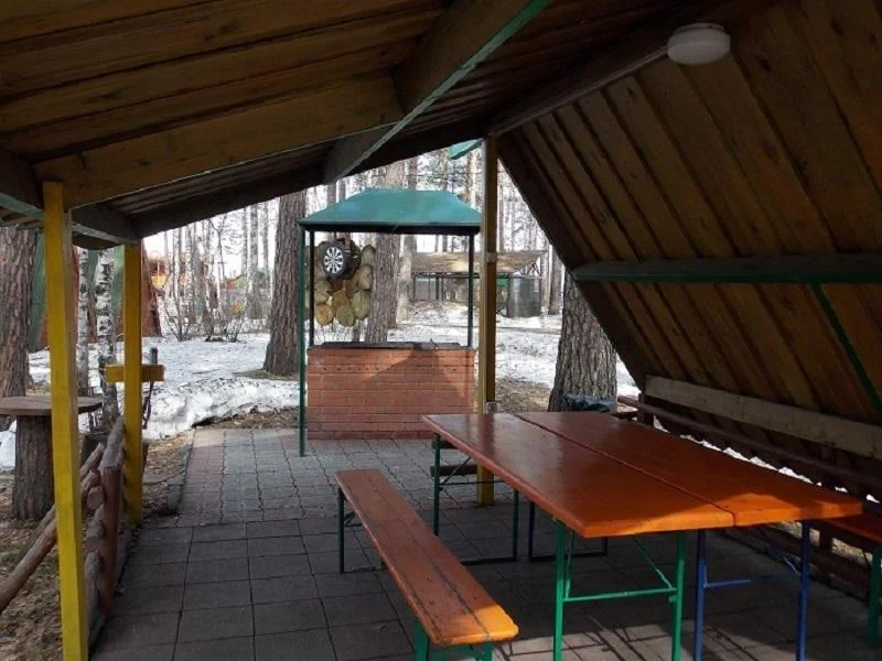 Беседка на 10 мест в гостиничном комплексе «Млечный путь»