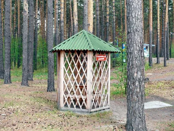 Маленькая беседка до 4 человек «Служебный Роман»