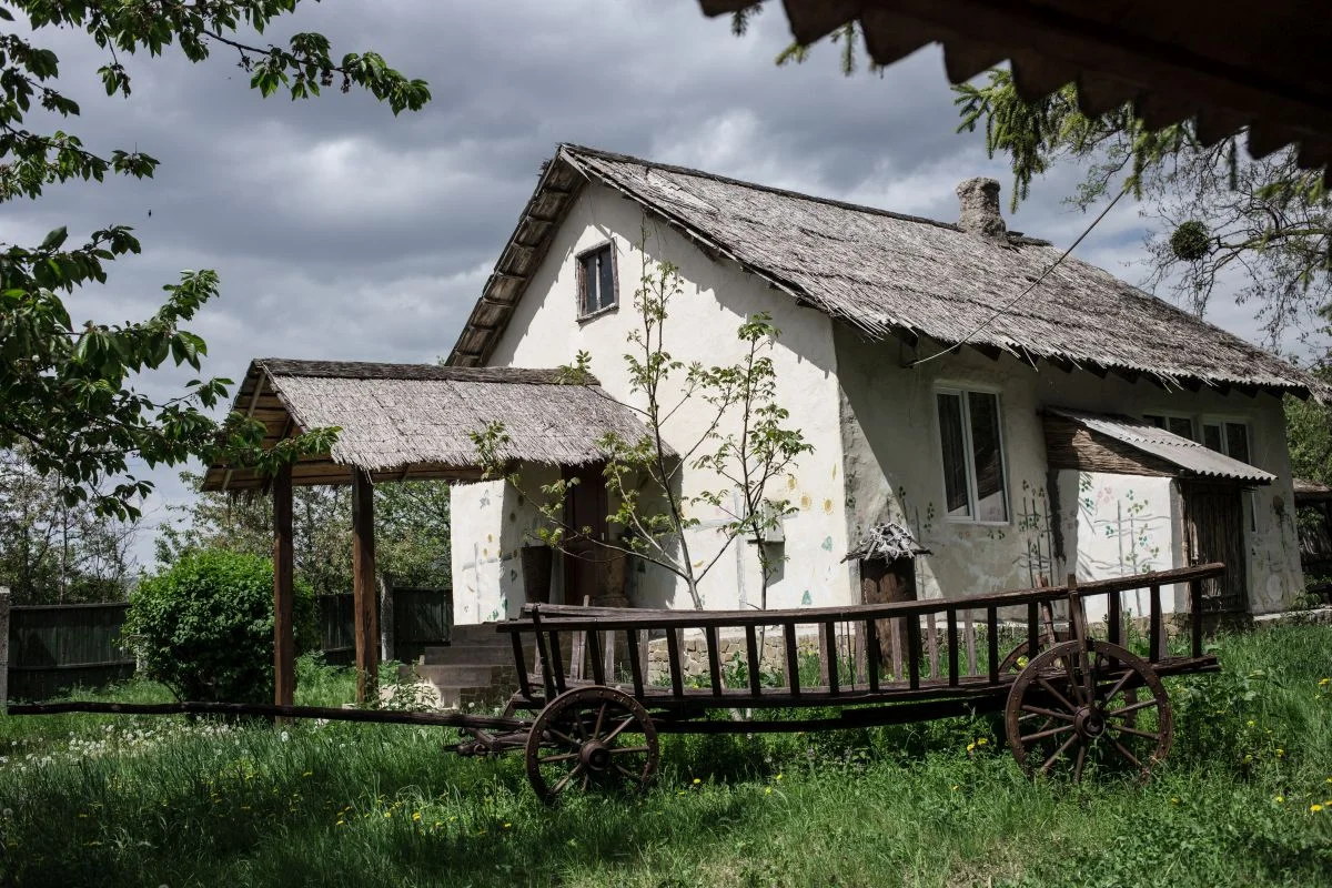 Беседка в лесу, база отдыха 8-й пост