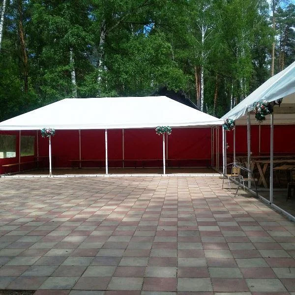 Беседки и шатры для отдыха на базе отдыха “Лебяжье”