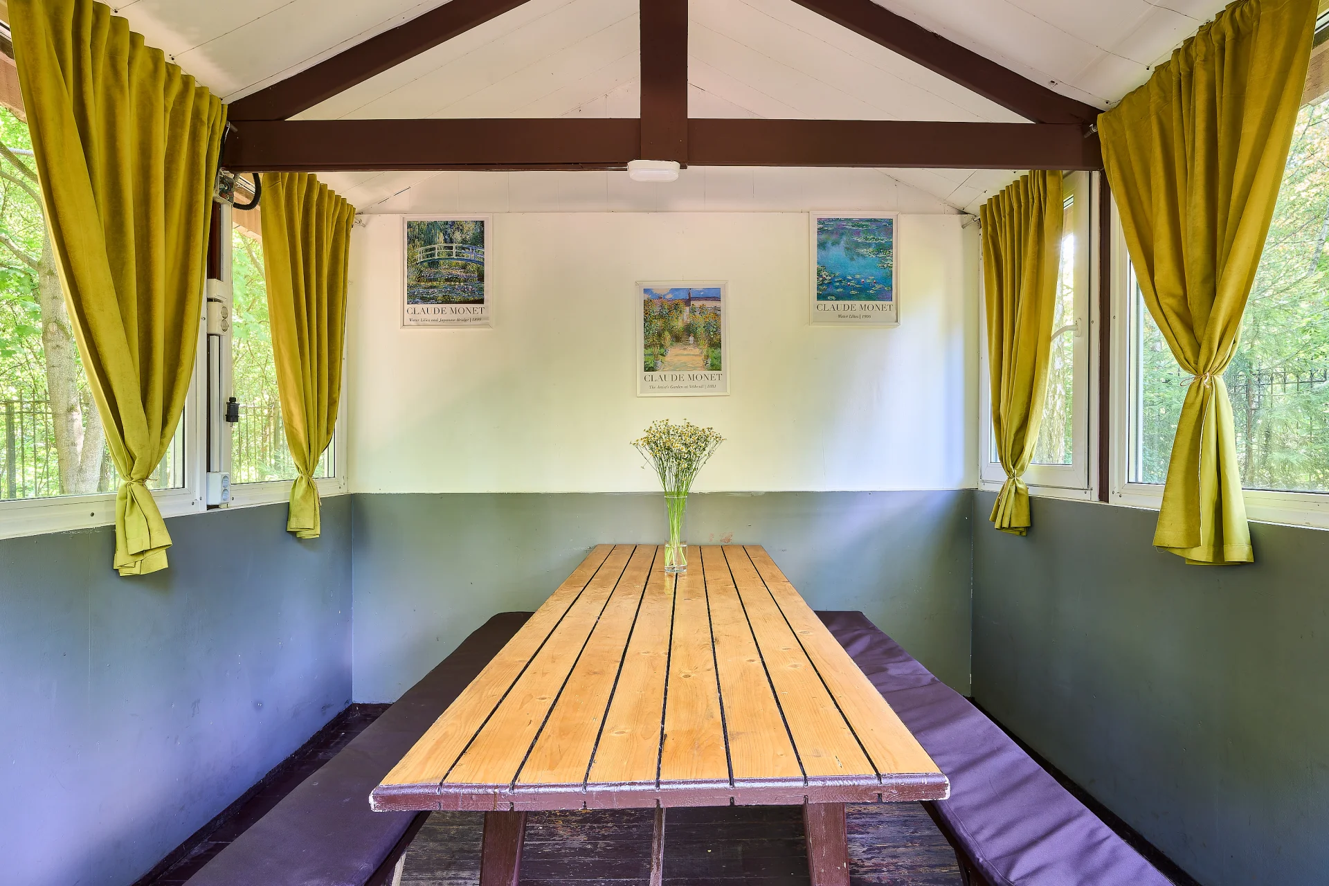 Теплая беседка с мангалом в Москве на 10 человек (Москва, Бирюлево)