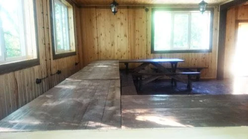 Избушки — корпоративная беседка на 35 человек (отапливаемая)