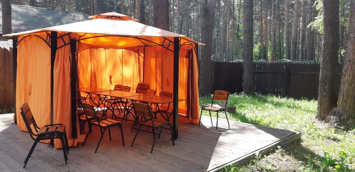 Аренда летней террасы на 10 человек в Сосновом Бору