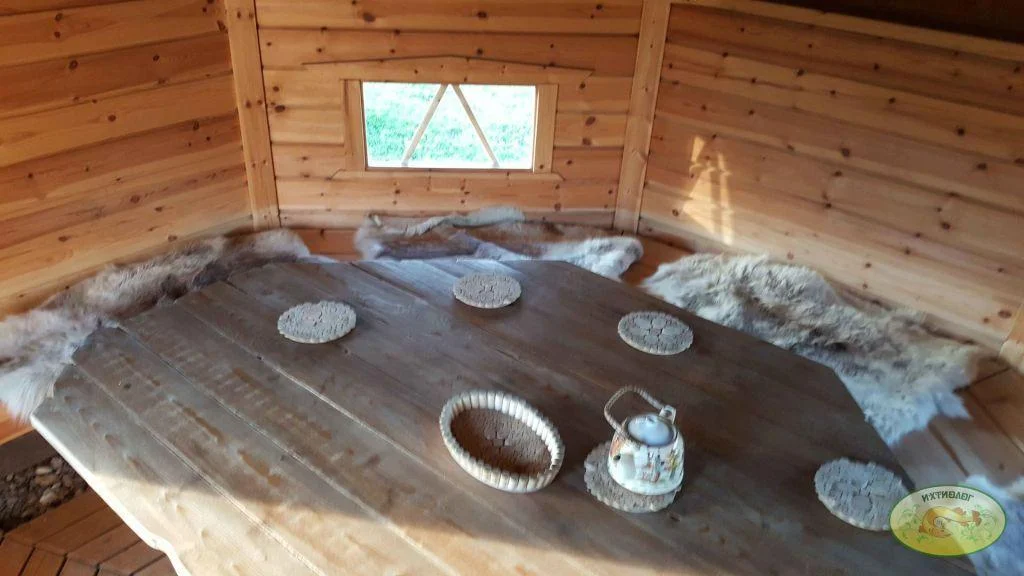 Финский гриль домик KotaHouse возле пруда