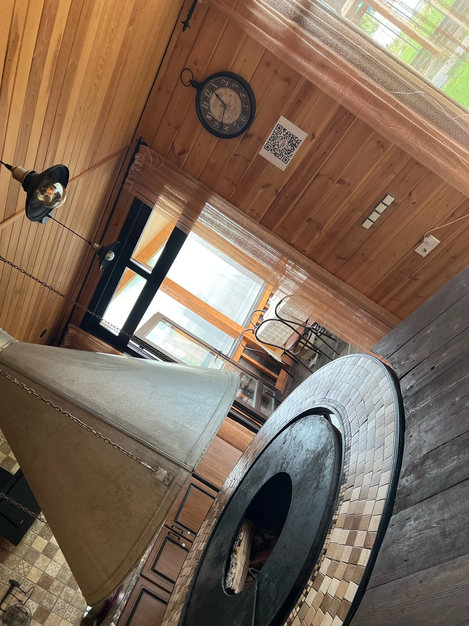 Аренда теплой беседки с гриль очагом и открытой верандой