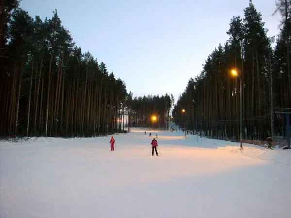 Для отдыха семьей и близкими до 12 человек – ГЛРК «Лиственная Гора»