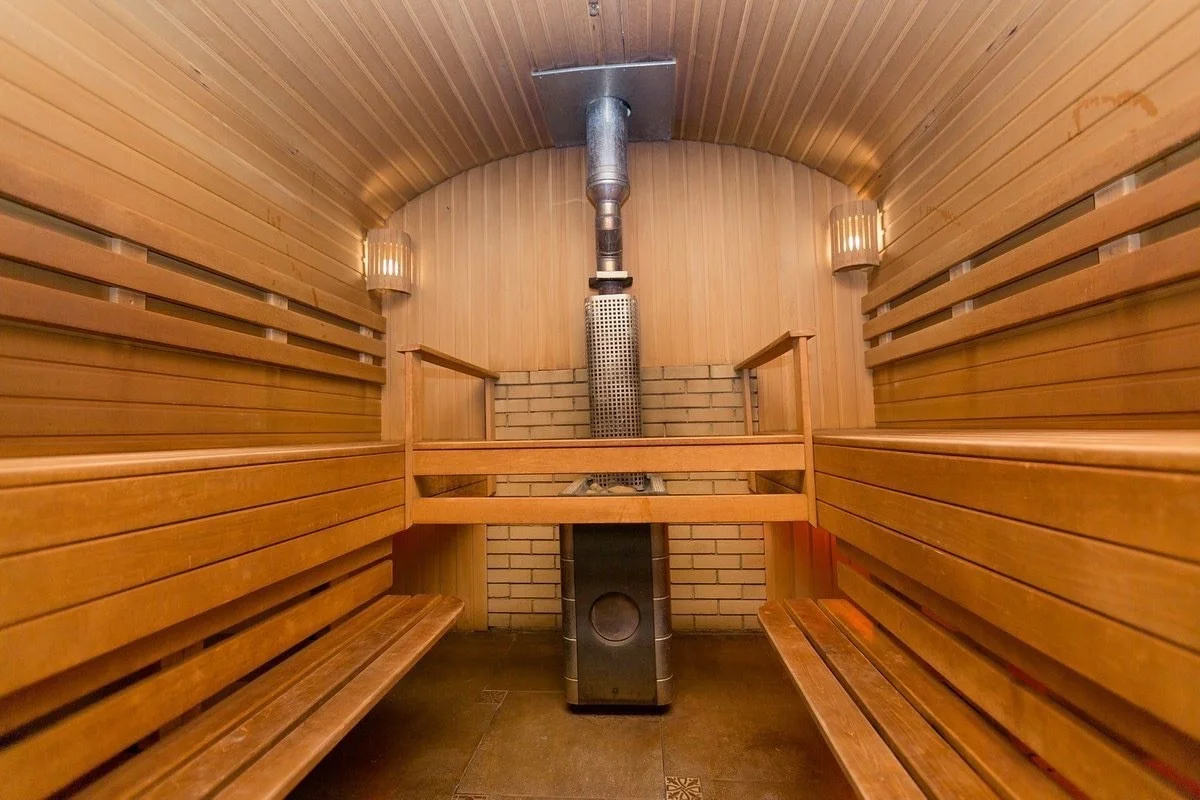 Маленькие беседки у воды на 10 человек / эко-комплекс Таежный