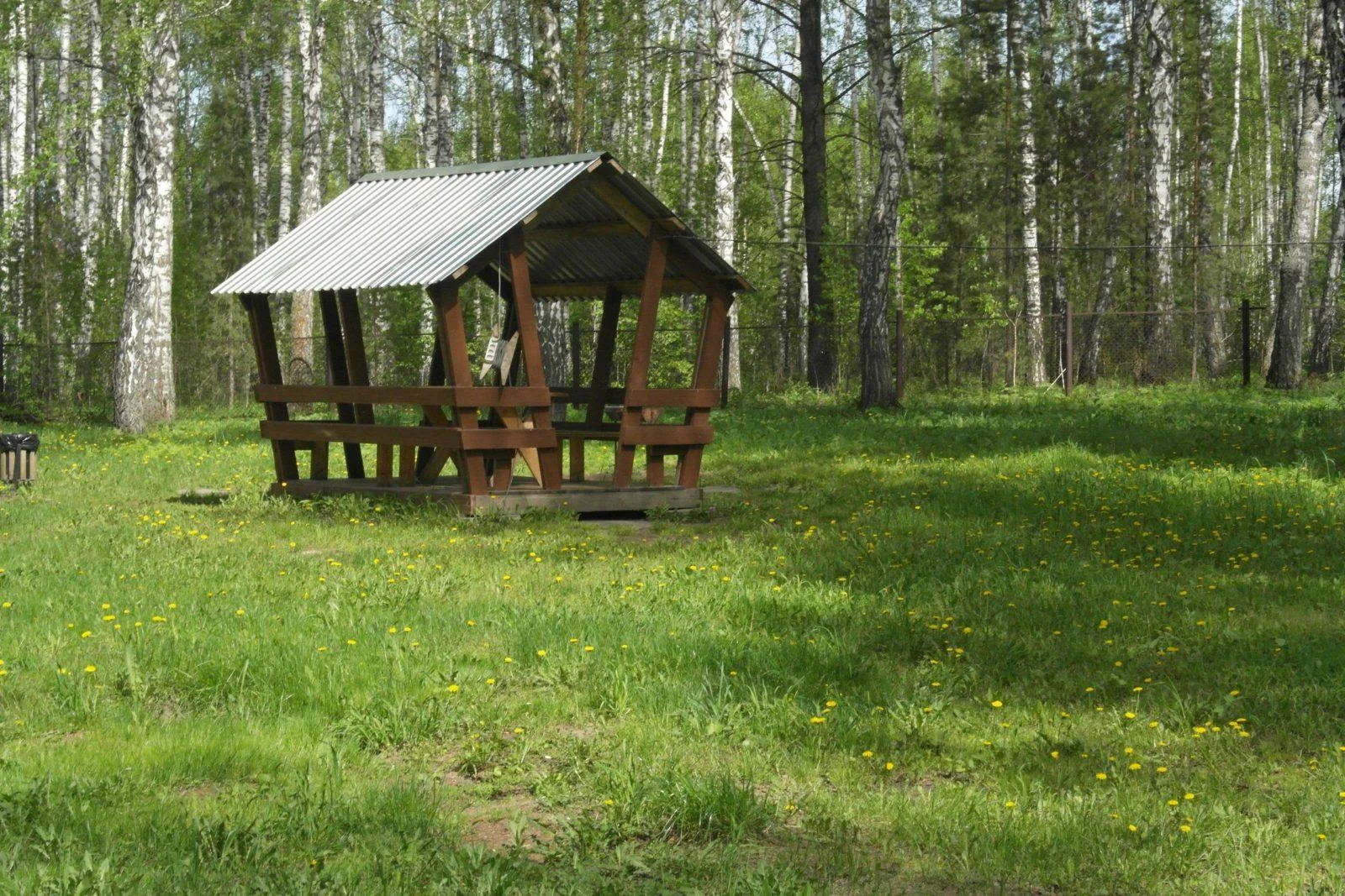 База отдыха «ЛесНица» сдает в аренду беседки и мангальные зоны для шашлыка