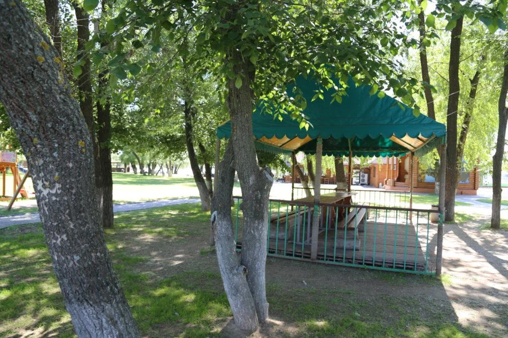 Аренда беседок для шашлыка в Саратове. Турбаза “Островок”