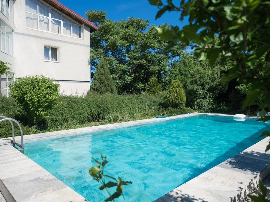 Летние беседки на 10-15 человек в отель-парке «Байдары»