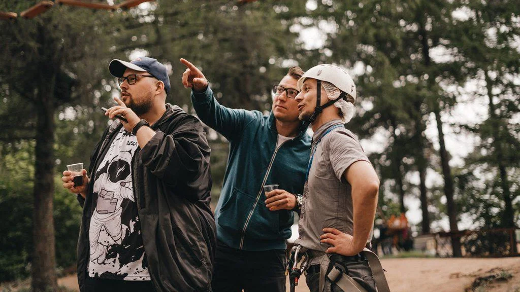 Аренда беседки-шатра для барбекю на 10 человек