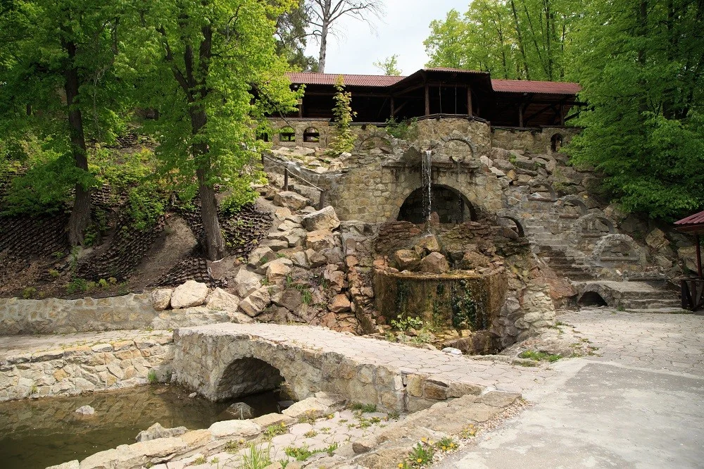 Закрытая беседка вместимостью до 10 человек / РГК — Русская Охота