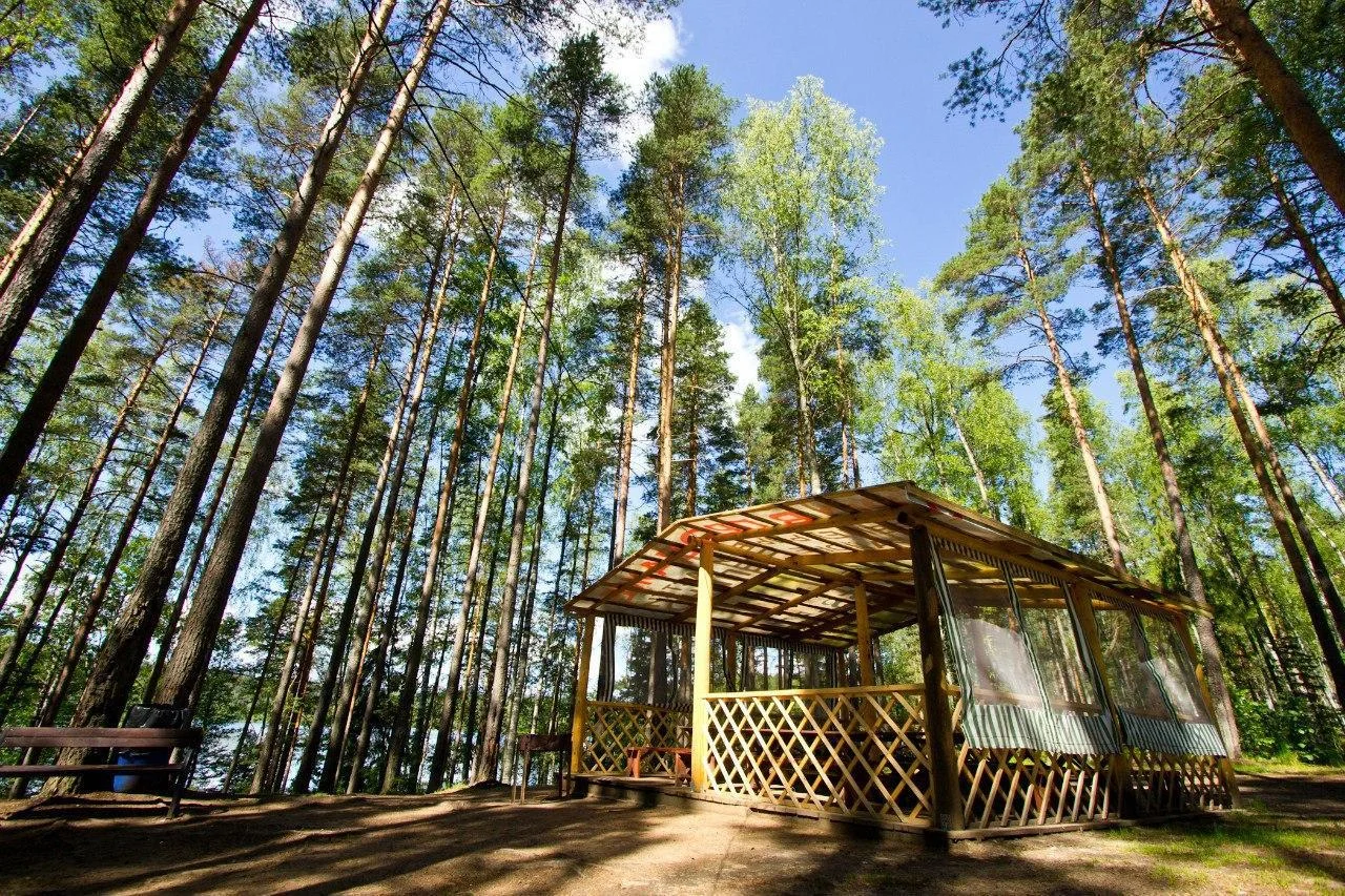 Тамага возле реки на 8 человек — «Серебряный бор»