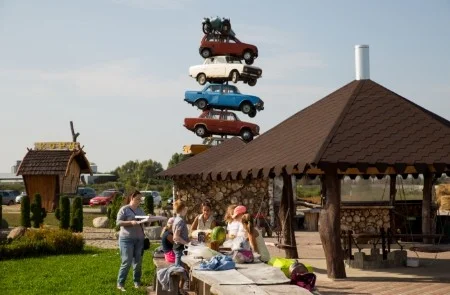 Открытая беседка для шашлыка на 6/8 человек — «Подворье на Хуторской»