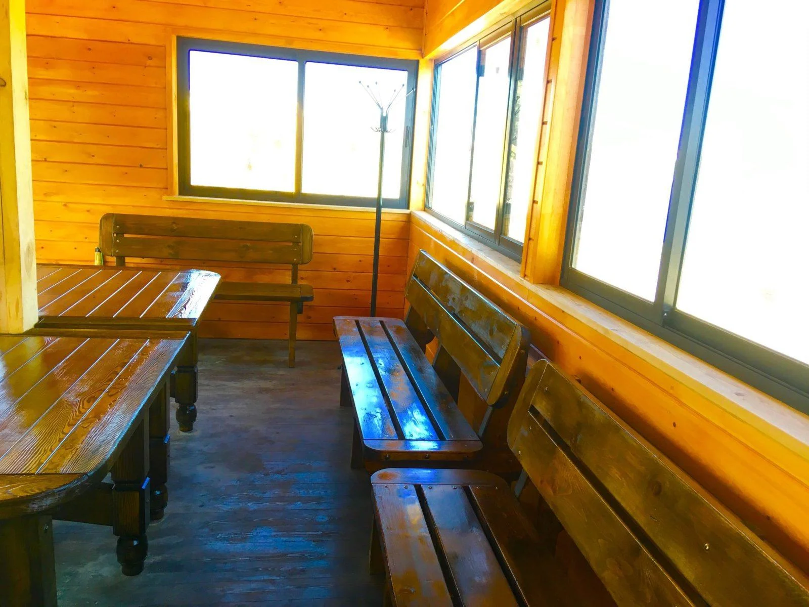 Мангальные зоны с большими теплыми беседками — Пляж Юга на Юго-западном Новосибирск