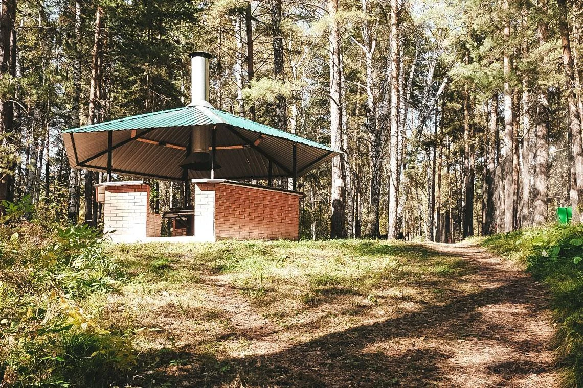 Аренда беседок для шашлыка в гостиничном комплексе «Меркурий»