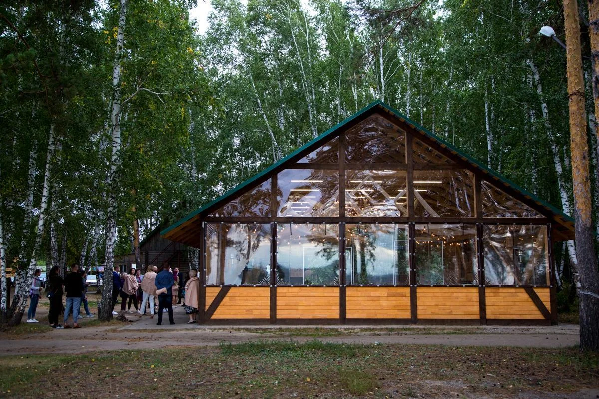 Веранда для Свадьбы в Бердске — Парк отдыха «На Камнях»