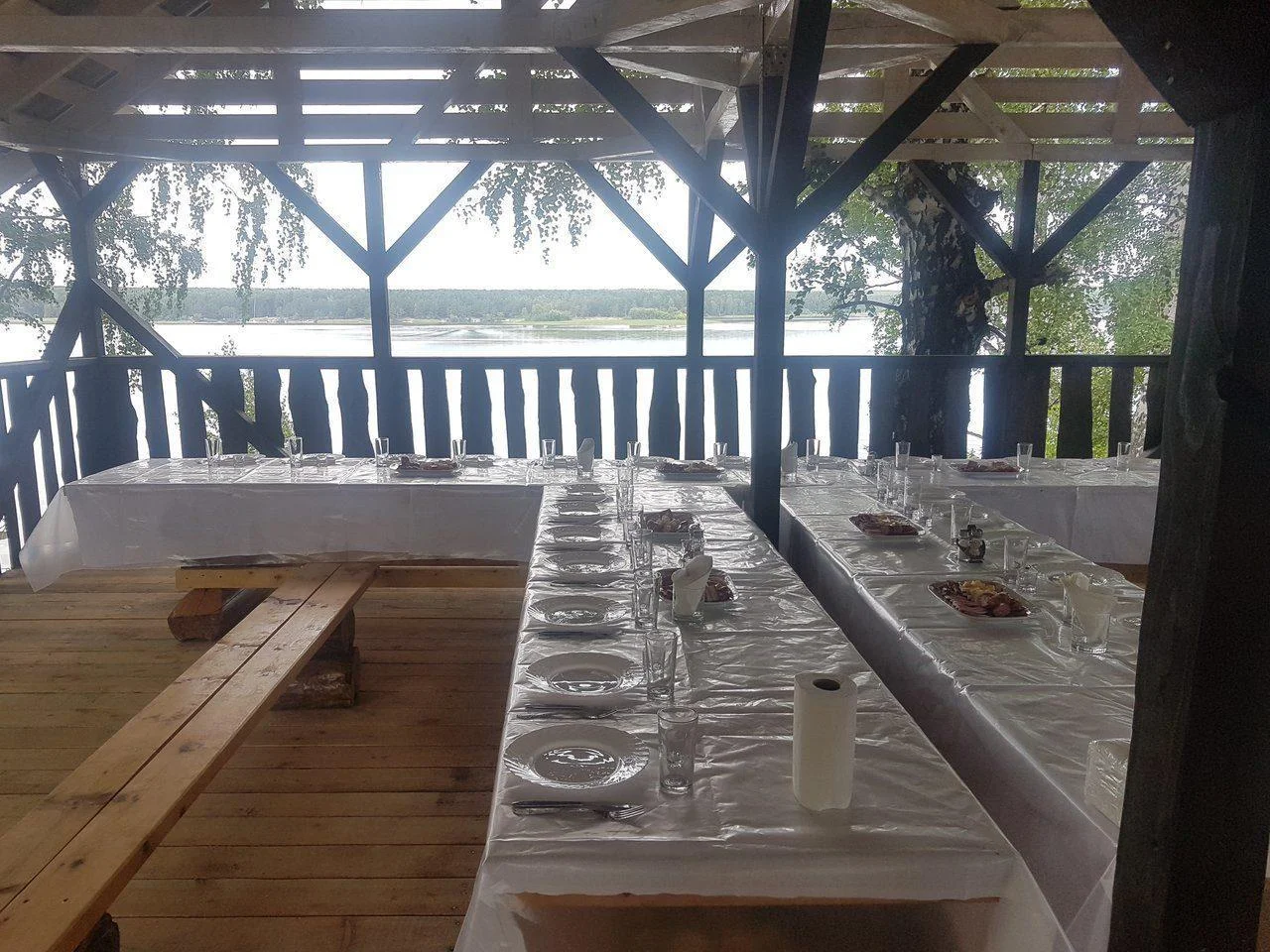 Большая беседка гостевой комплексе «Заречье»