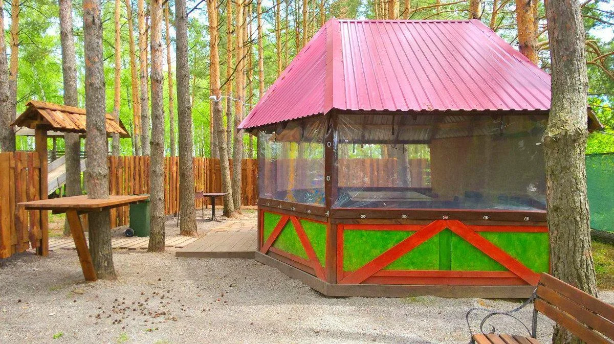 Лесная беседка (летняя) на 20 гостей — Парк Горки