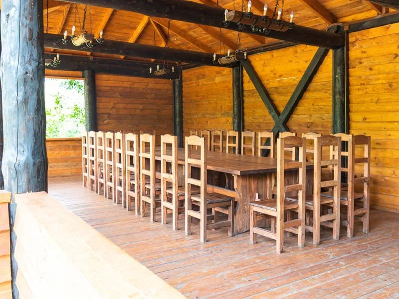 Банкетная беседка с мангальной зоной (до 50 персон) — парк отель «Цитадель»