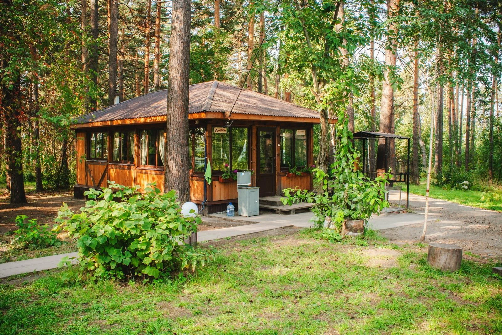 Отапливаемая беседка на 30 человек — Комплекс отдыха «Академия»