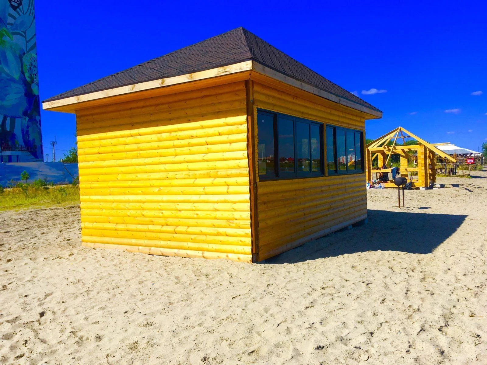 Мангальные зоны с большими теплыми беседками — Пляж Юга на Юго-западном Новосибирск