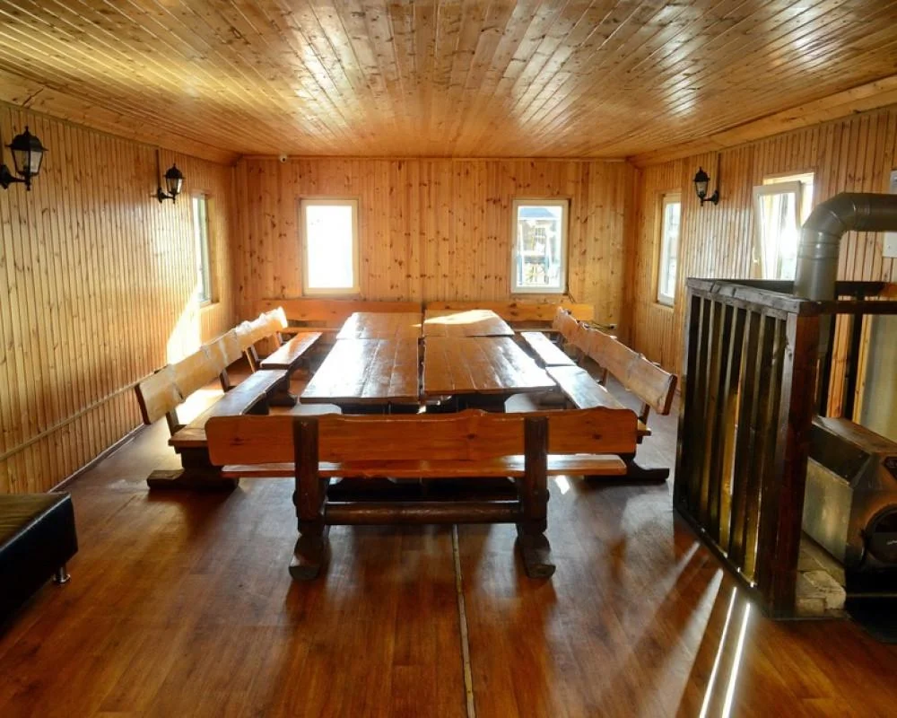 Теплый домик с мангальной зоной и верандой на Химмаше в Екатеринбурге