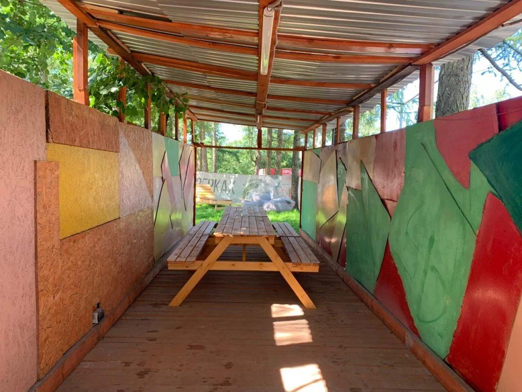 Аренда беседки в стиле ЛОФТ для шашлыка и отдыха