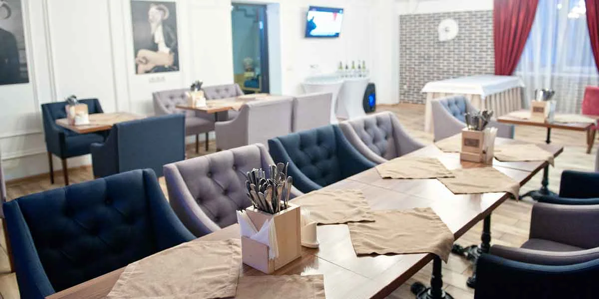 Ресторан в современном стиле LOFT вмещает до 35 человек