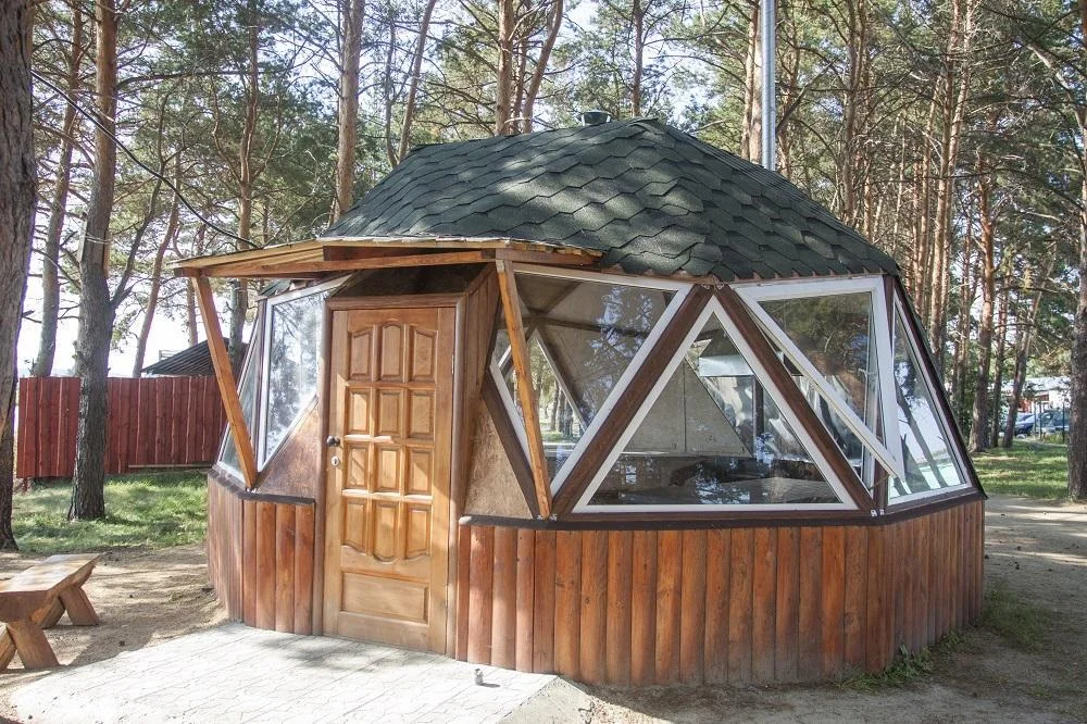 Снять зимнюю беседку с видом на реку Исеть и мангалом до 20 человек