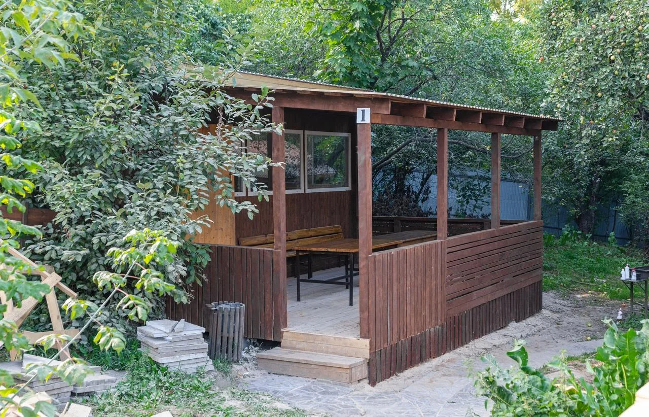 Тёплая беседка в аренду на территории Гриль парк — «Городская Дача»