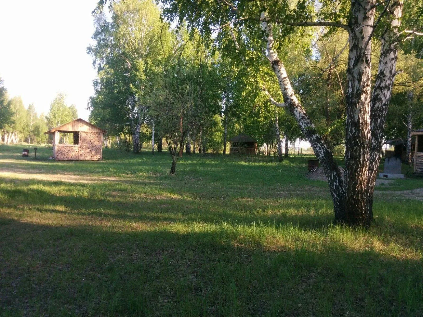 Уютные беседки на 15-20 человек на территории острова НСК