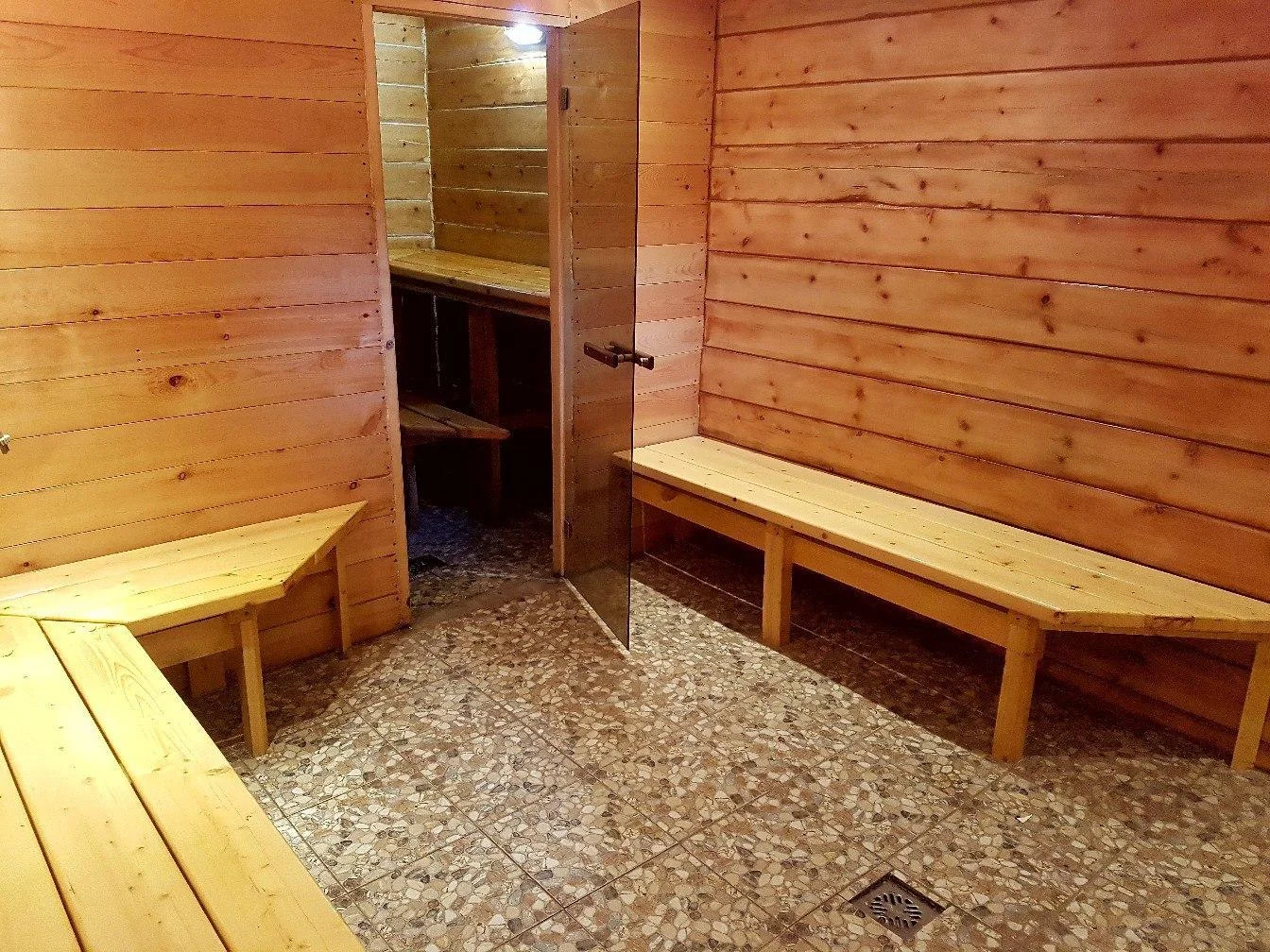 Летняя беседка с мангалом в Квест-Парке «РАТИБОР»