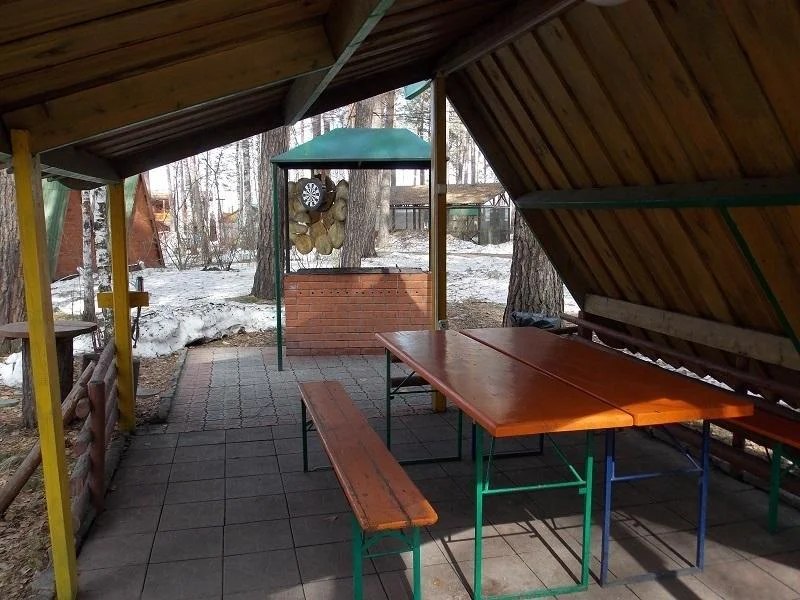 Беседка на 10 мест в гостиничном комплексе «Млечный путь»