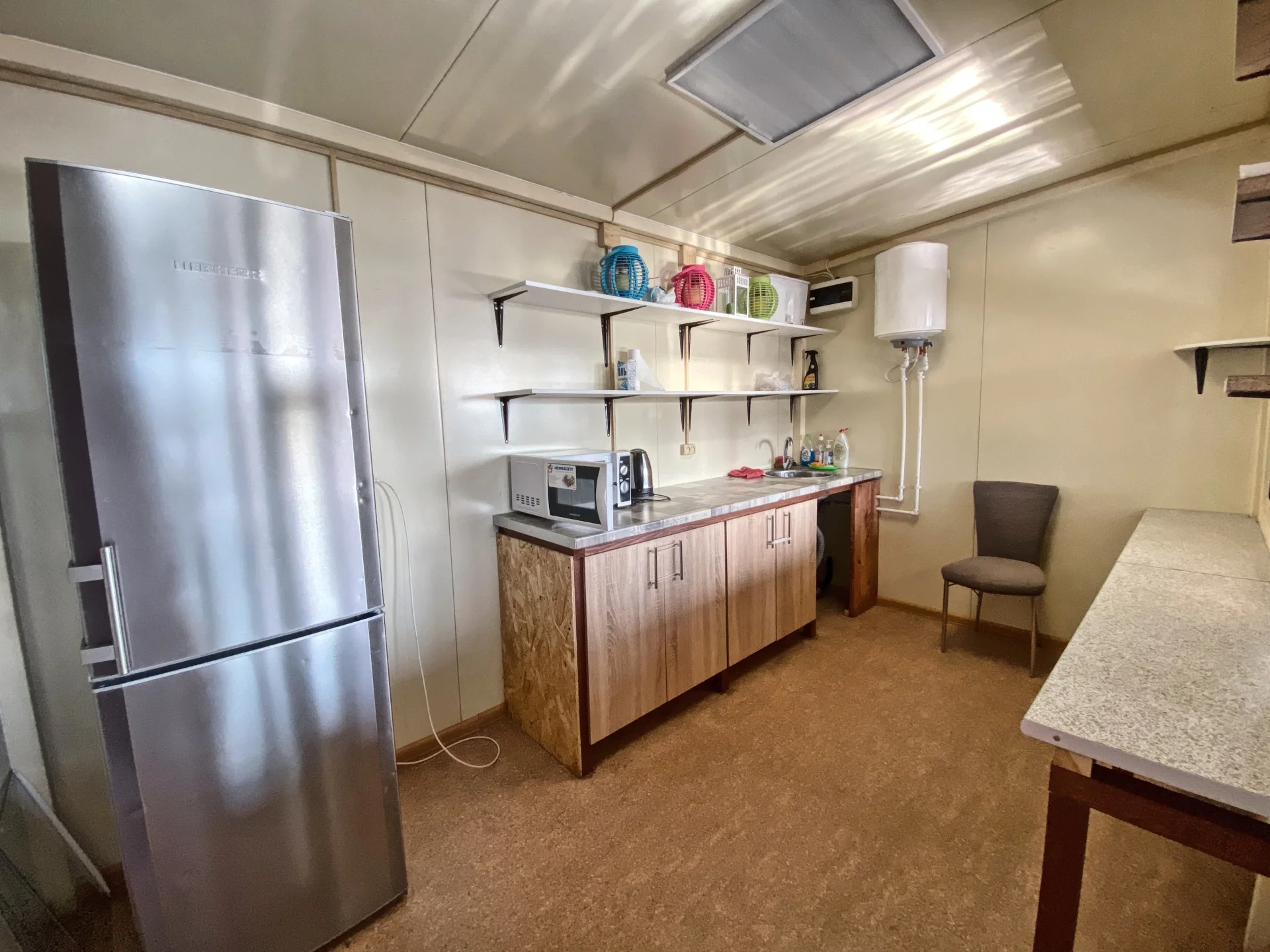 Беседка для шашлыка на природе в Яхт-клубе «Парусник»