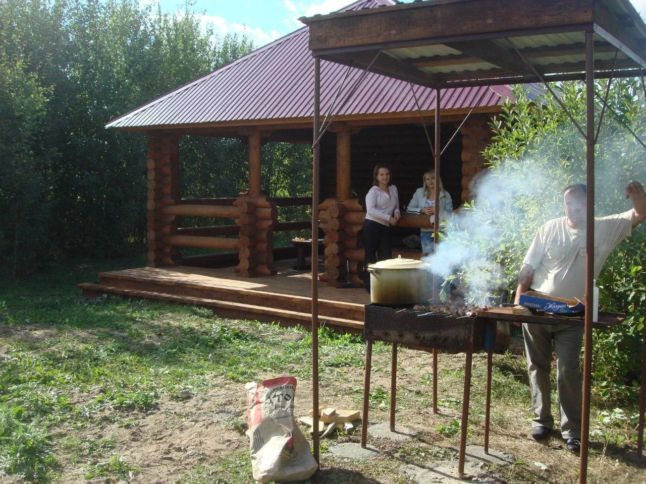 Ипподромовские беседки на шоссе Космонавтов в городе Пермь