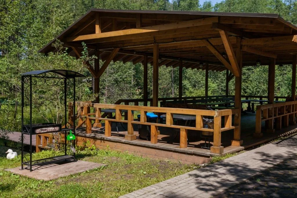 Беседка «Лесная» для проведения банкетов до 40 человек