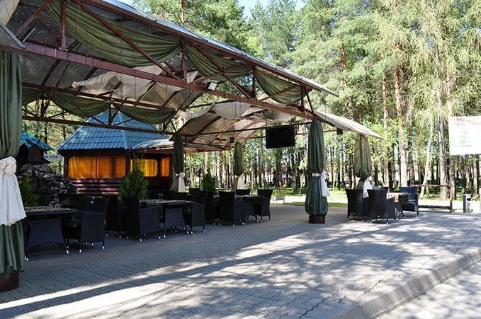 Спортинг клуб Москва. Предлагаем разные варианты беседок для отдыха и пикника.