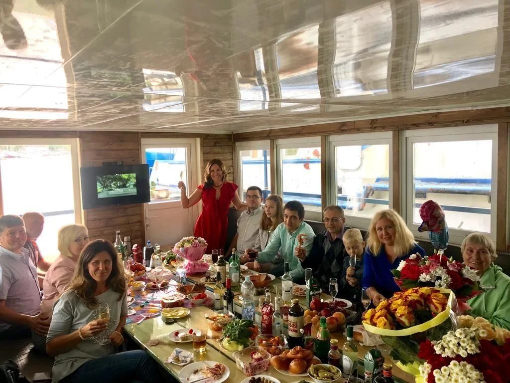 Беседка с мангальной зоной и банкетный зал