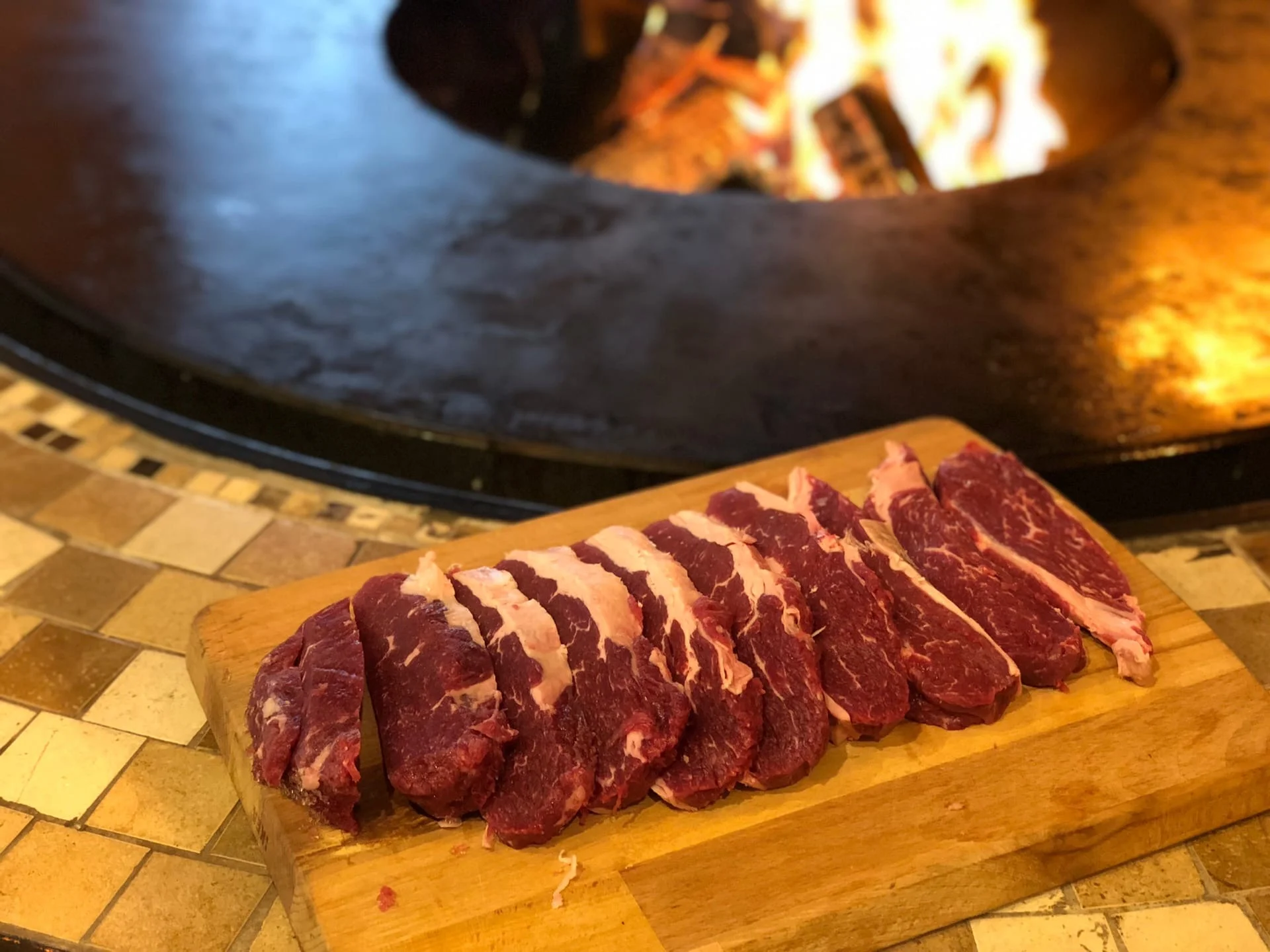 Аренда теплой беседки с гриль очагом и открытой верандой