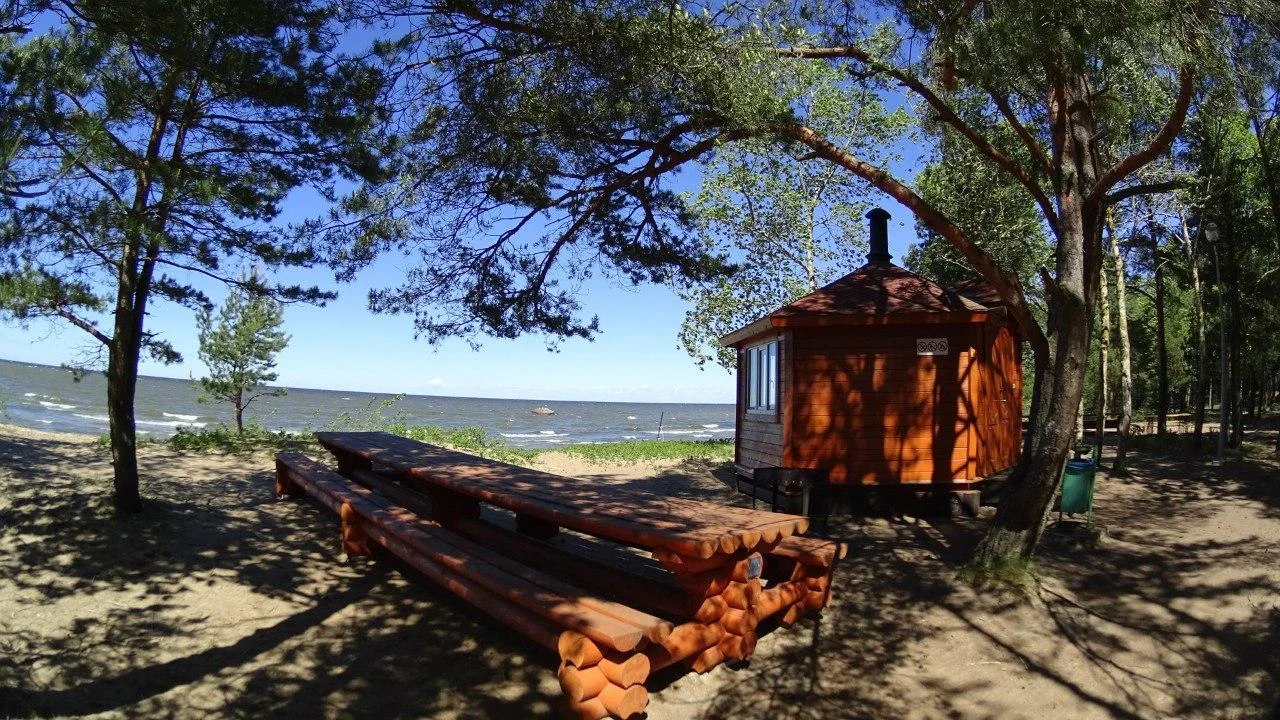 Гриль-домики на компанию до 10 человек на берегу Финского залива