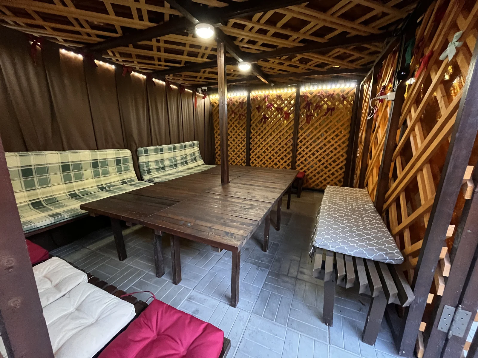 Аренда беседок с мангалом для пикника в Подольске