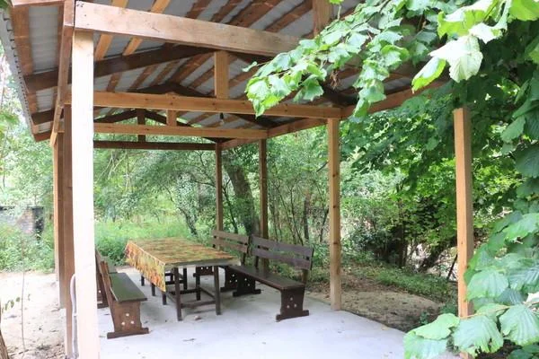 Отдых в уютных беседок усадьбы межгорье для компаний от 6 до 30 человек