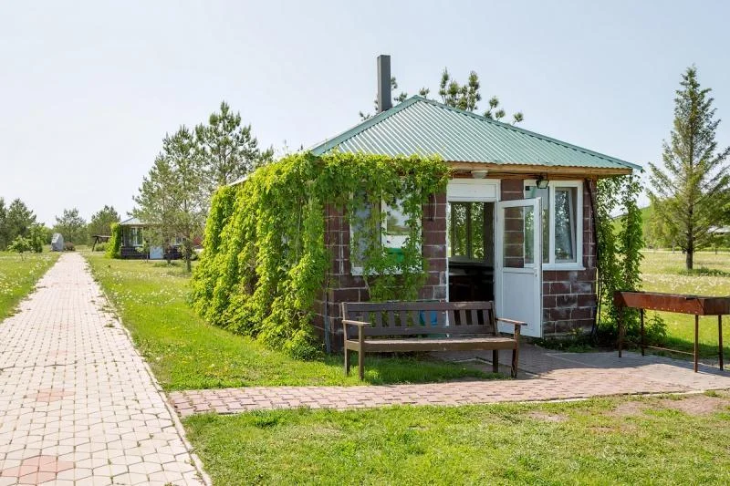 Большие и средние беседки крытого типа на Эко Фазенда