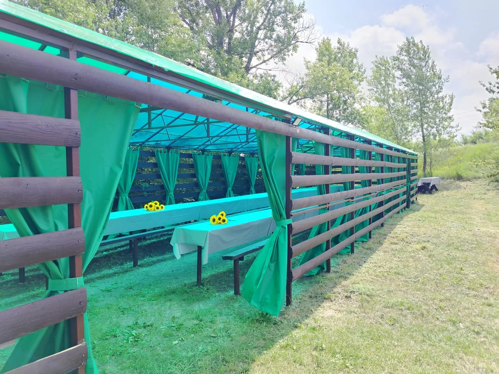 Аренда беседки для праздников и выходных