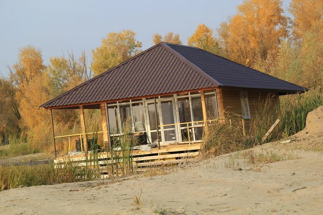Аренда беседок в городе Энгельс. Турбаза “Малиновка”