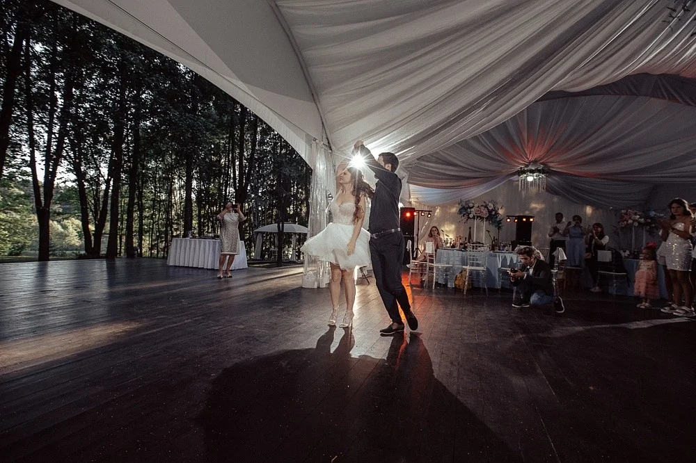 Арендовать шатер для Свадьбы на территории «Горкий холидей»