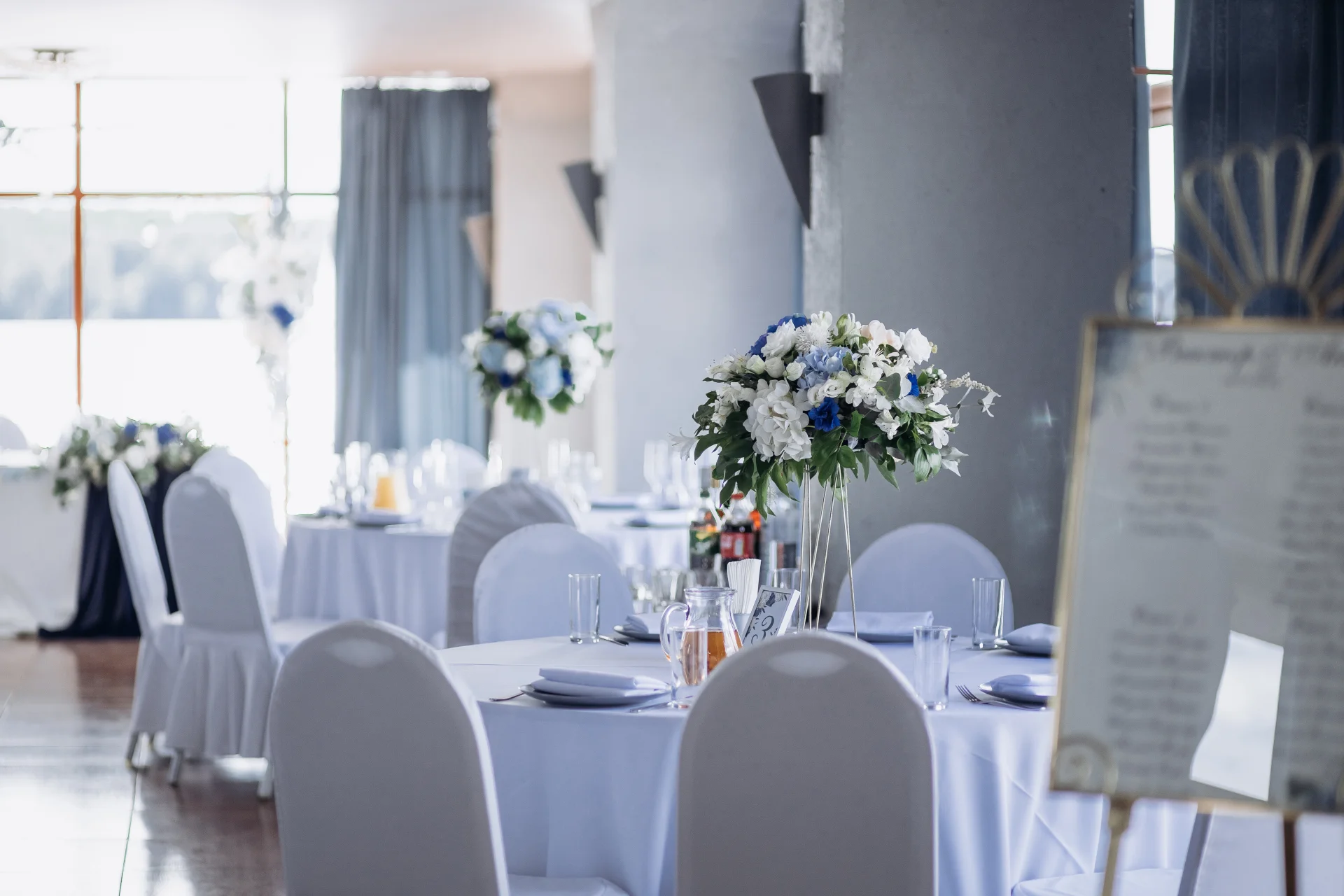 Банкетный зал на воде до 80 человек в РК«Малибу»