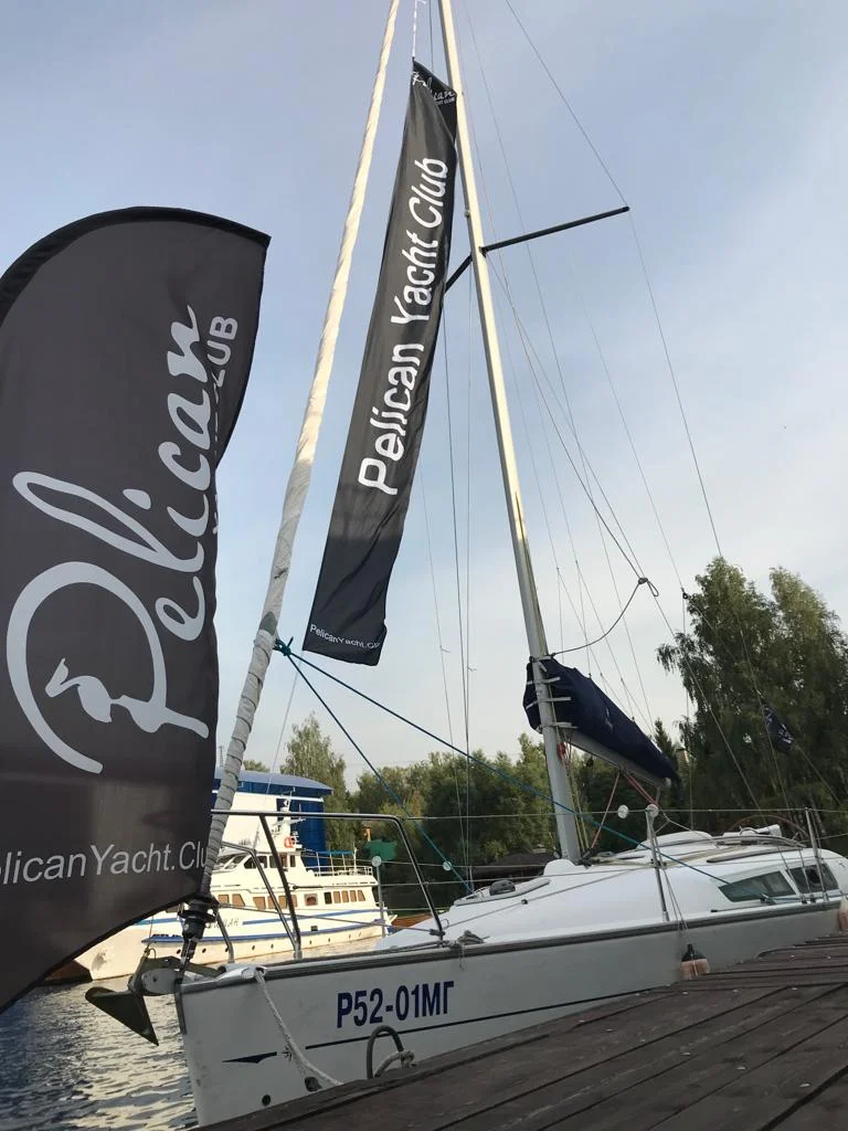 Аренда беседки у воды в яхт-клубе Пеликан